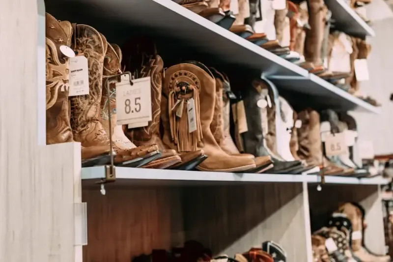Jak dbać o skórzane buty damskie, by służyły dłużej?